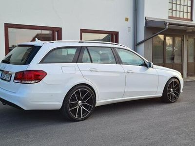 begagnad Mercedes E220 T BlueTEC 9G-Tronic Classic