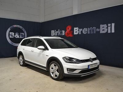 Vit Begagnad 2018 VW Golf Alltrack Kombi | 199 900 kr (Marknadspris)
