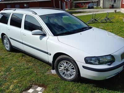 begagnad Volvo V70 2.4 Euro 4