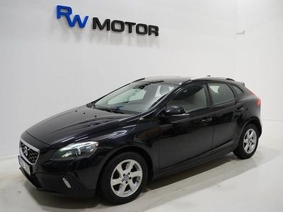 Begagnad Volvo V40 CC 180 HK (132 kW) 2014 Svart Kombi