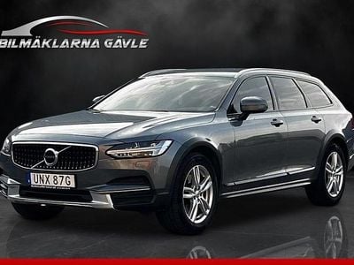 Grå Begagnad 2019 Volvo V90 CC Momentum Kombi | 199 999 kr (Bra pris)
