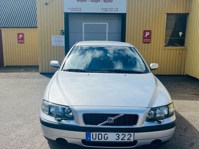 begagnad Volvo S60 2.4 Euro 4/Besiktigat/servad/dragkrok/AC