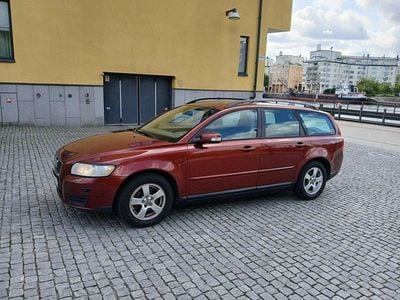 Volvo V50