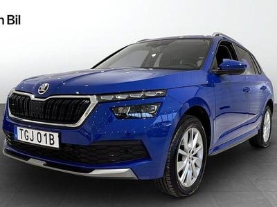 Blå Begagnad 2023 Skoda Kamiq Style SUV | 244 900 kr (Marknadspris)