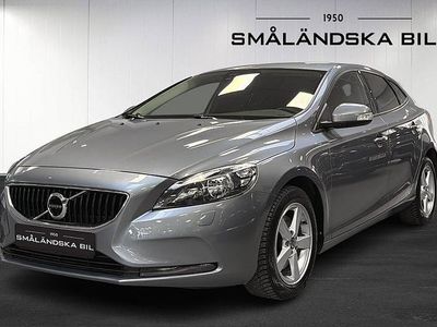 Begagnad Volvo V40 Kinetic 122 HK (89 kW) 2016 Ljusblå Halvkombi