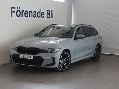 BMW 330e