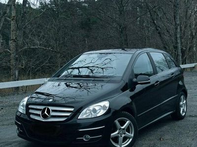 begagnad Mercedes B180 Autotronic Sport Euro 5