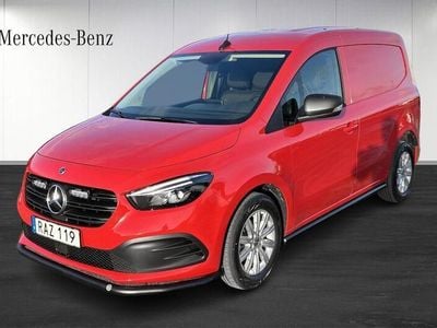 Röd Begagnad 2023 Mercedes Citan 112 Edition Van | 299 900 kr (Marknadspris)