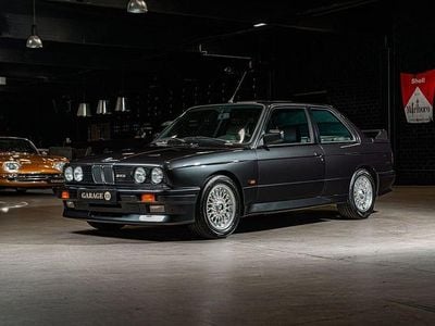 Begagnad BMW M3 194 HK (142 kW) 1986 Grå Sportkupé