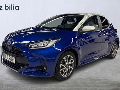 Blå Begagnad 2022 Toyota Yaris Hybrid Edition Halvkombi | 229 900 kr (Marknadspris)