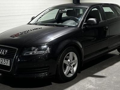 Grå Begagnad 2010 Audi A3 Attraction Kombi | 54 900 kr (Marknadspris)
