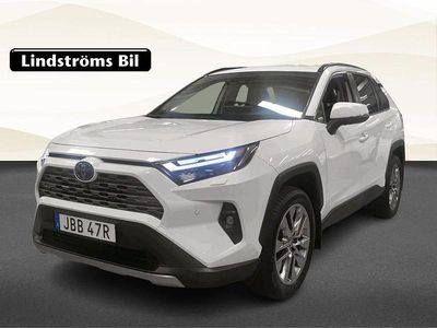 Vit Begagnad 2024 Toyota RAV4 Hybrid Executive SUV | 399 000 kr (Marknadspris)