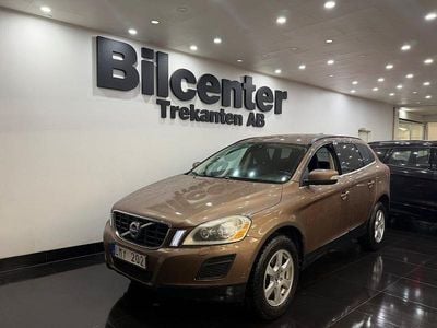 Brun Begagnad 2011 Volvo XC60 Momentum SUV | 94 900 kr (Bra pris)