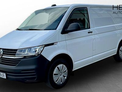 Vit Begagnad 2023 VW Transporter Van | 289 900 kr