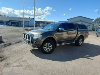 begagnad Mitsubishi L200 Dubbelhytt 2.5 4x4 Euro 5