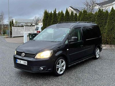 Svart Begagnad 2011 VW Caddy Maxi Minibuss | 54 900 kr (Marknadspris)