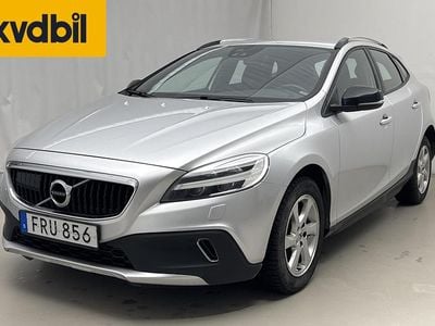 Begagnad Volvo V40 CC Business Edition 190 HK (139 kW) 2017 Silver Kombi