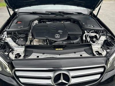 Mercedes E220