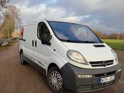 Begagnad 2005 Opel Vivaro Minibuss | 34 800 kr