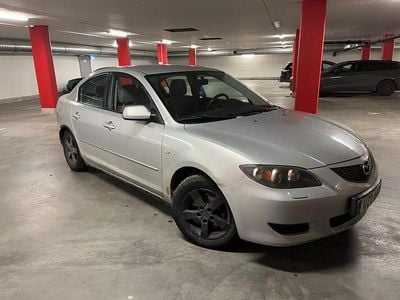 Begagnad 2004 Mazda 3 Sedan | 13 000 kr (Marknadspris)