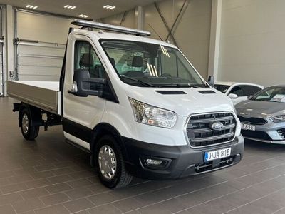 begagnad Ford Transit 350 170hk LEASBAR NYA MODELLEN FLAK DRAG VÄRMAR