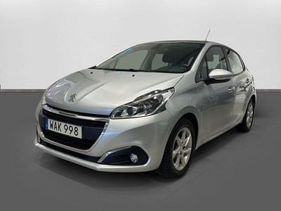 Begagnad Peugeot 208 82 HK (60 kW) 2015 Ljusgrå Halvkombi