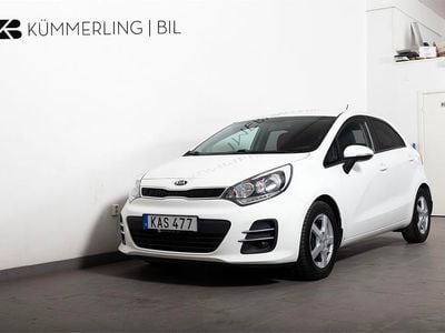 Begagnad Kia Rio 109 HK (80 kW) 2016 Vit Halvkombi