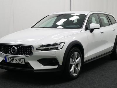 begagnad Volvo V60 CC D4 AWD Advanced SE II Elbaklucka. Keyless 2020, Kombi