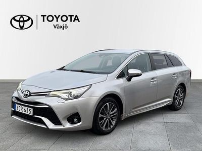 Silver Begagnad 2015 Toyota Avensis Active Kombi | 139 000 kr (Lite dyr)