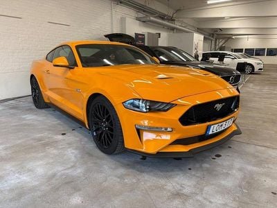 Begagnad Ford Mustang GT 450 HK (330 kW) 2018 Orange Sportkupé