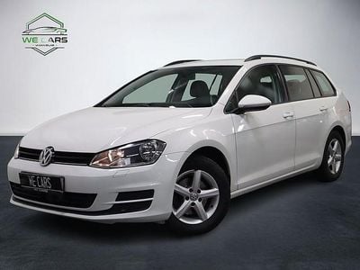 Vit Begagnad 2017 VW Golf VII Kombi | 139 900 kr (Marknadspris)