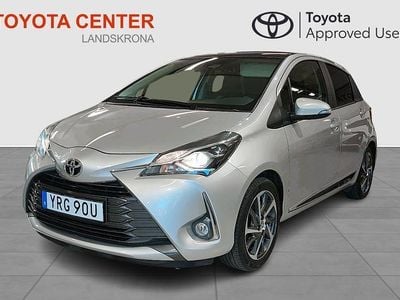Silver Begagnad 2020 Toyota Yaris Skyview Edition Halvkombi | 174 900 kr (Marknadspris)