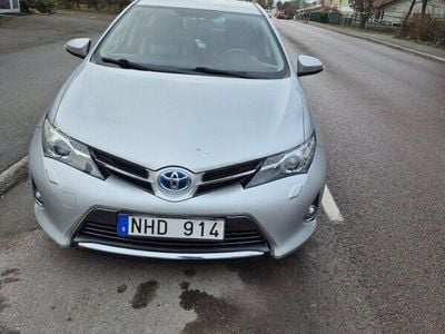 Toyota Auris Hybrid