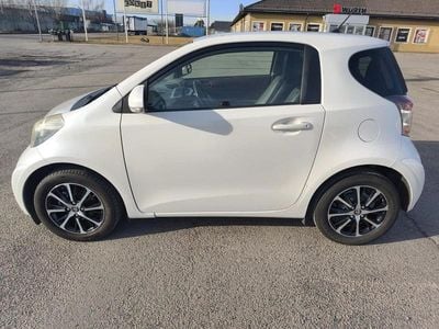 Toyota iQ