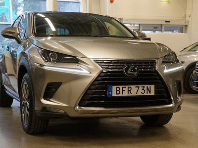 begagnad Lexus NX300h AWD Executive Prem. Panorama Navi Kamera Drag 2020, SUV