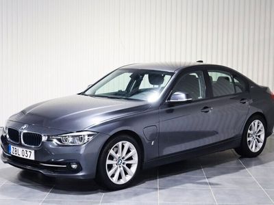 begagnad BMW 330e Sedan Sport Line Navi PDC HiFi Nybesiktigad 2018, Sedan