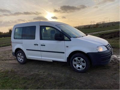 VW Caddy