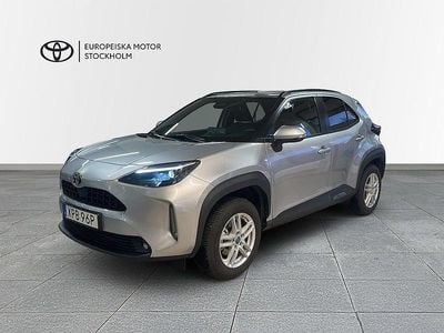 Silver Begagnad 2025 Toyota Yaris Cross Active SUV | 314 900 kr (Lite dyr)