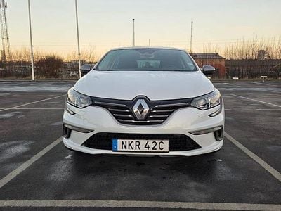 Begagnad 2019 Renault Mégane IV Halvkombi | 129 000 kr (Superpris)
