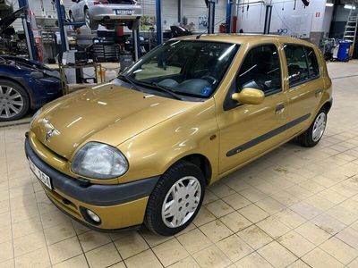 Renault Clio II