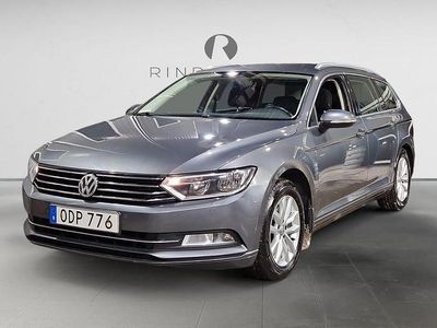Mörkgrå Begagnad 2016 VW Passat Kombi | 129 900 kr (Marknadspris)