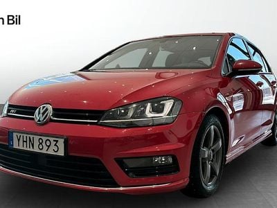 Tornado red Begagnad 2016 VW Golf VII R-line Kombi | 184 900 kr (Marknadspris)