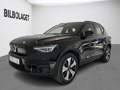Svart Begagnad 2023 Volvo XC40 Core SUV | 339 800 kr (Superpris)
