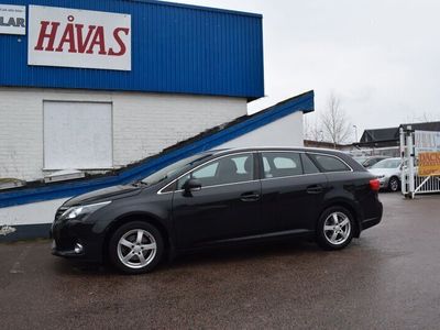 begagnad Toyota Avensis Kombi 2.0 D-4D Euro 5.navi.drag.nybes