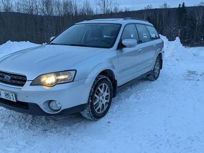 Begagnad 2005 Subaru Outback Kombi | 7 000 kr