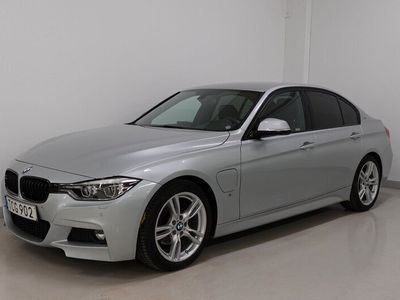 begagnad BMW 330e Sedan Aut M Sport HiFi Navigator PDC Euro 6 2018, Sedan