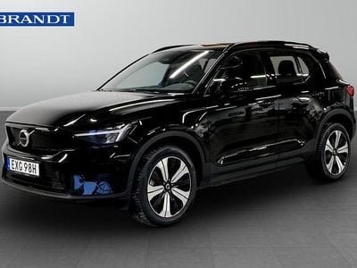 Begagnad Volvo XC40 Single Motor 175 kW (238 HK) 2023 Svart SUV