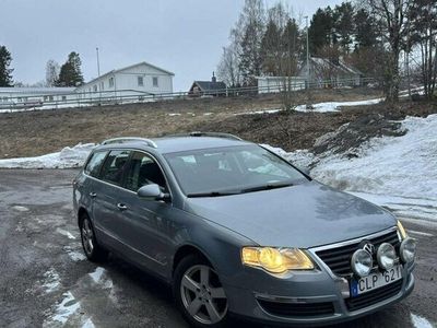 begagnad VW Passat Variant 2.0 TDI 16V 4Motion Sportline Euro