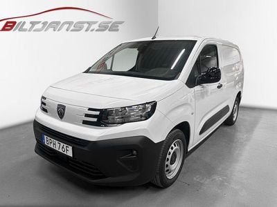 Vit Ny 2025 Peugeot Partner Minibuss | 337 375 kr (Marknadspris)