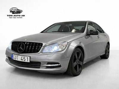 Silver Begagnad 2011 Mercedes C300 Classic Sedan | 109 900 kr